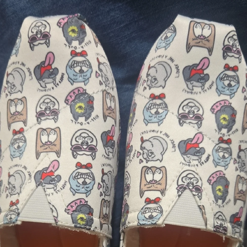 BOBS from Skechers White and Orange Slip-Ons - Picture 3 of 16